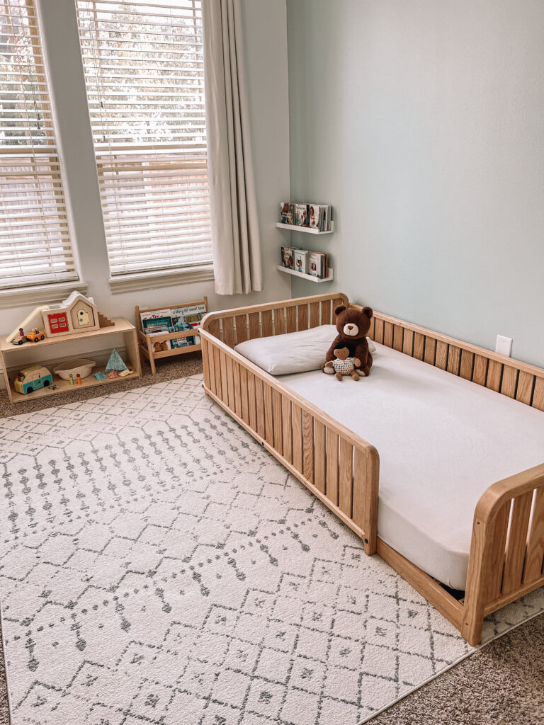 How to Create a Montessori Toddler Bedroom: A Step-by-Step Guide